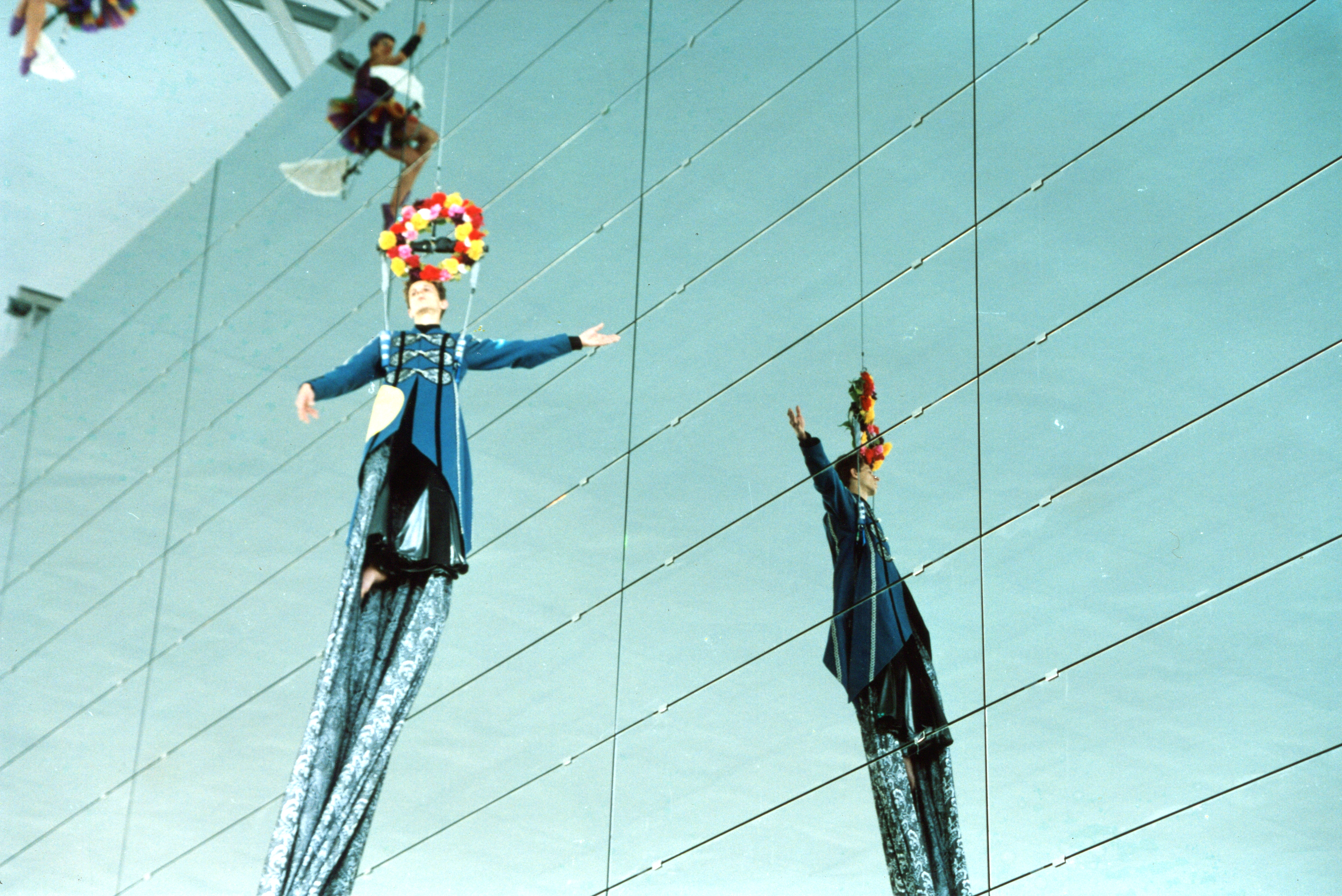 Pigeons &agrave; la tomb&eacute;e d'&eacute;chalotes, 1992